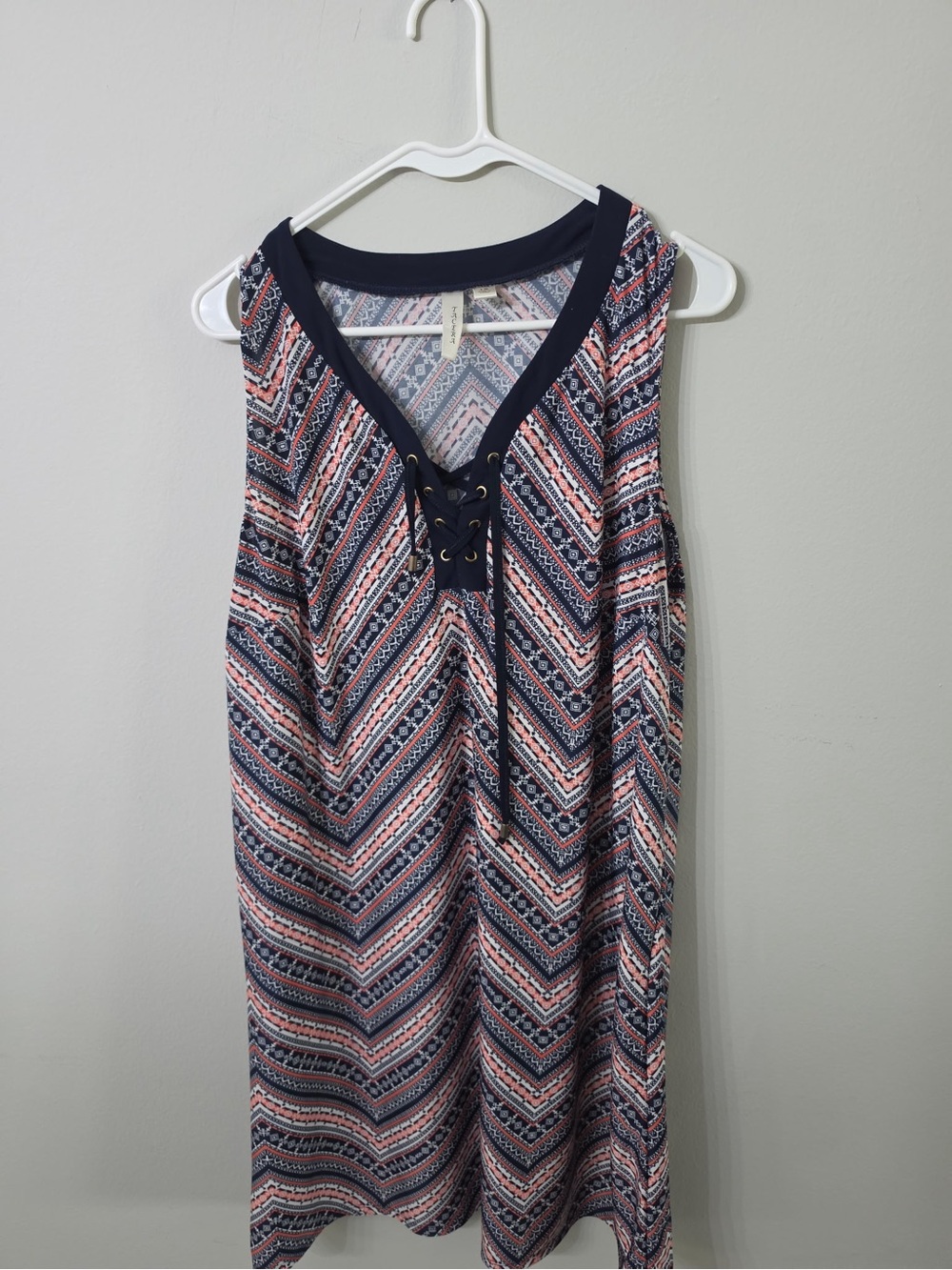 Women’s Tacera Navy Coral Chevron Lace-Up Sleeveless Dress 1X Plus